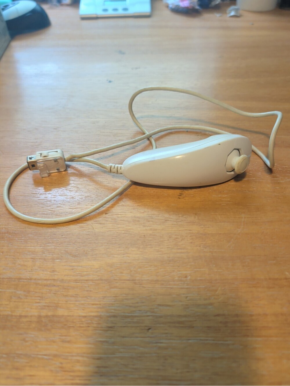 Authentic Nintendo Wii Nunchuck Controller OEM Official White Nunchuck Remote